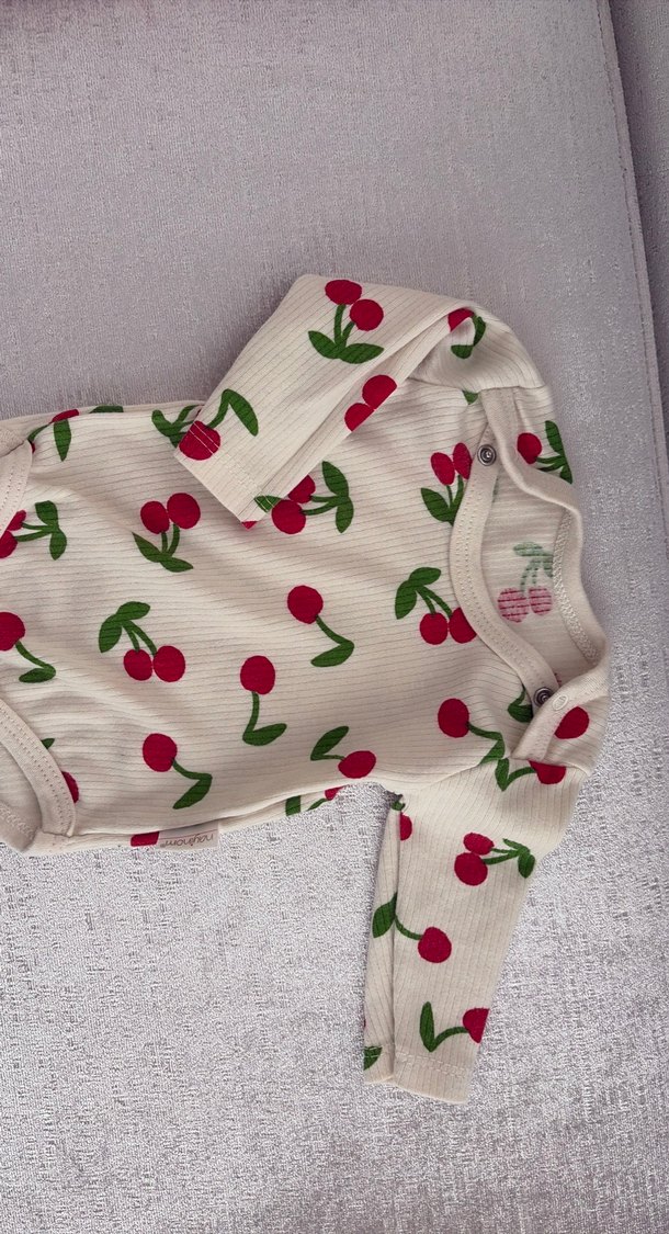 Kiraz Desenli Uzun Kollu Bebek Body - Görsel 3