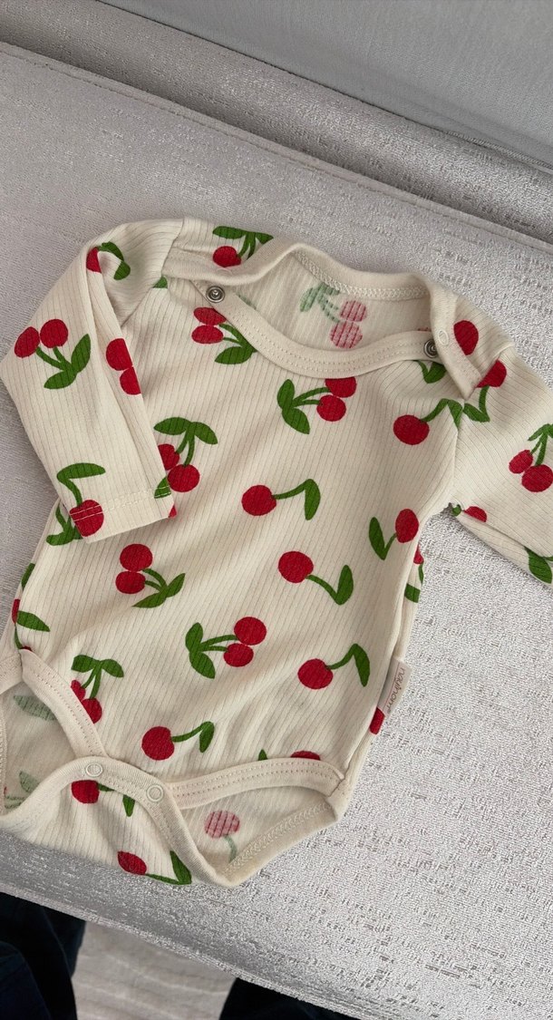 Kiraz Desenli Uzun Kollu Bebek Body - Görsel 2
