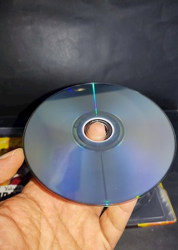 yakuza like a dragon steelbook PS4 oyun - Görsel 5