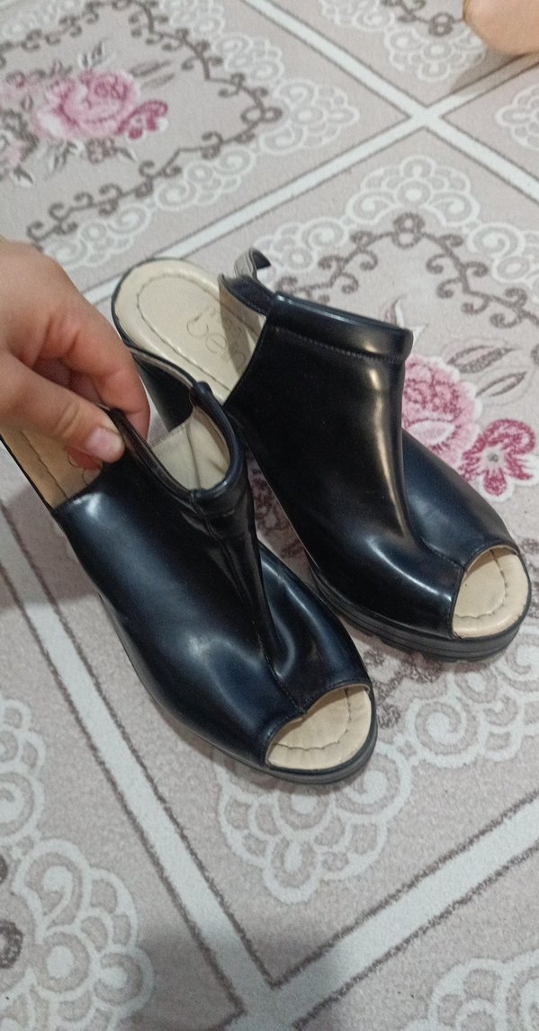 Siyah Yılan Desenli Platform Topuklu Ayakkabı - Görsel 2