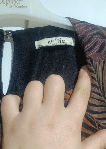 Uzun Mor Bohem Yaprak Desenli Elbise - Görsel 2