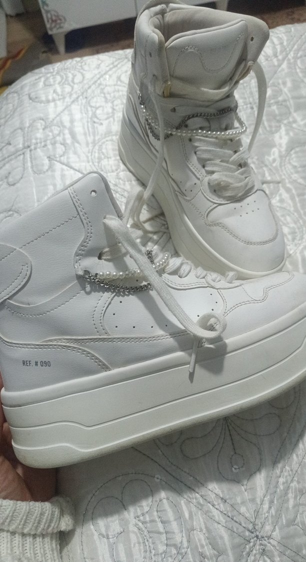 Beyaz Zincir Detaylı Platform Kadın Spor Ayakkabı - Görsel 2