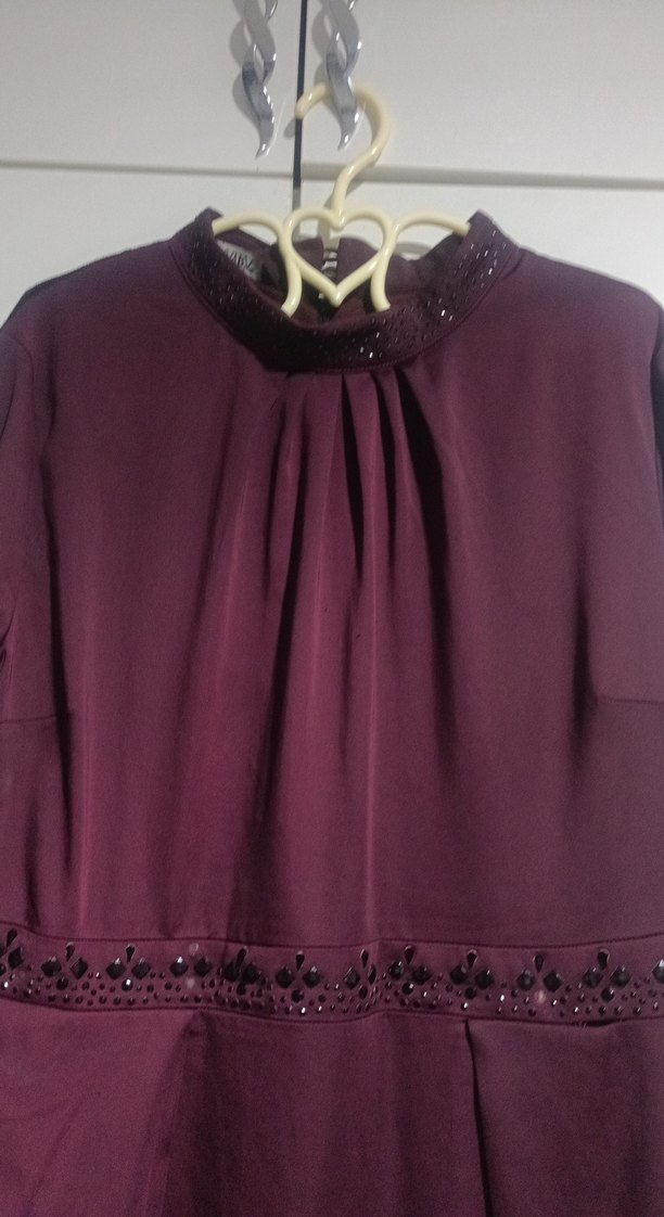 Bordo Nakışlı Uzun Kollu Uzun Elbise - Görsel 3