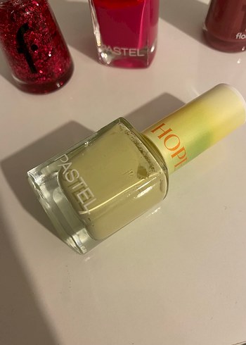 Çeşitli Renklerde Oje Seti - Görsel 5