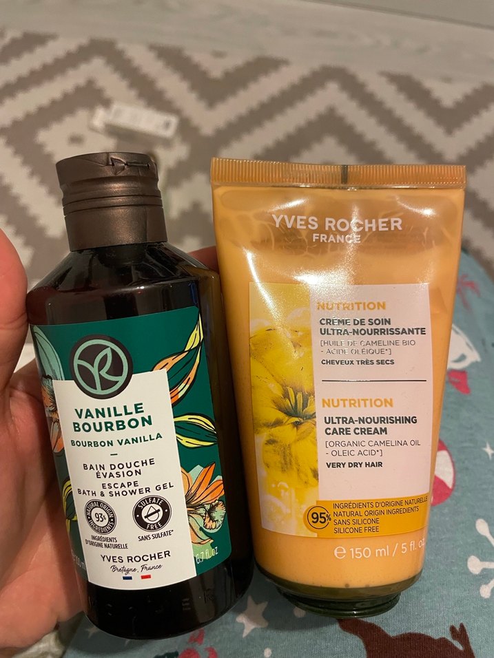 Yves Rocher Vanilya duş jeli ve ısı koruyucu - Görsel 2