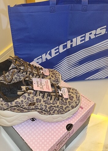 Skechers d'lites spor ayakkabı