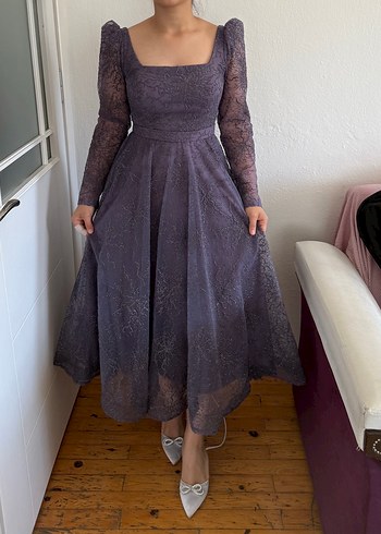 Dantel Detaylı Vintage Mor Uzun Abiye - Görsel 3