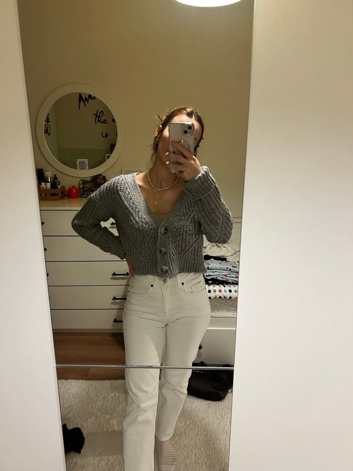 Gri V Yaka Örgü Kadın Hırka - Görsel 2