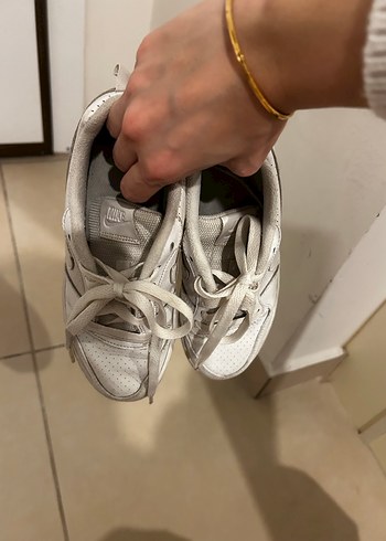 Beyaz Bağcıklı Kadın Spor Ayakkabı - Görsel 4