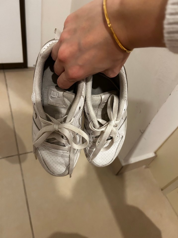 Beyaz Bağcıklı Kadın Spor Ayakkabı - Görsel 4