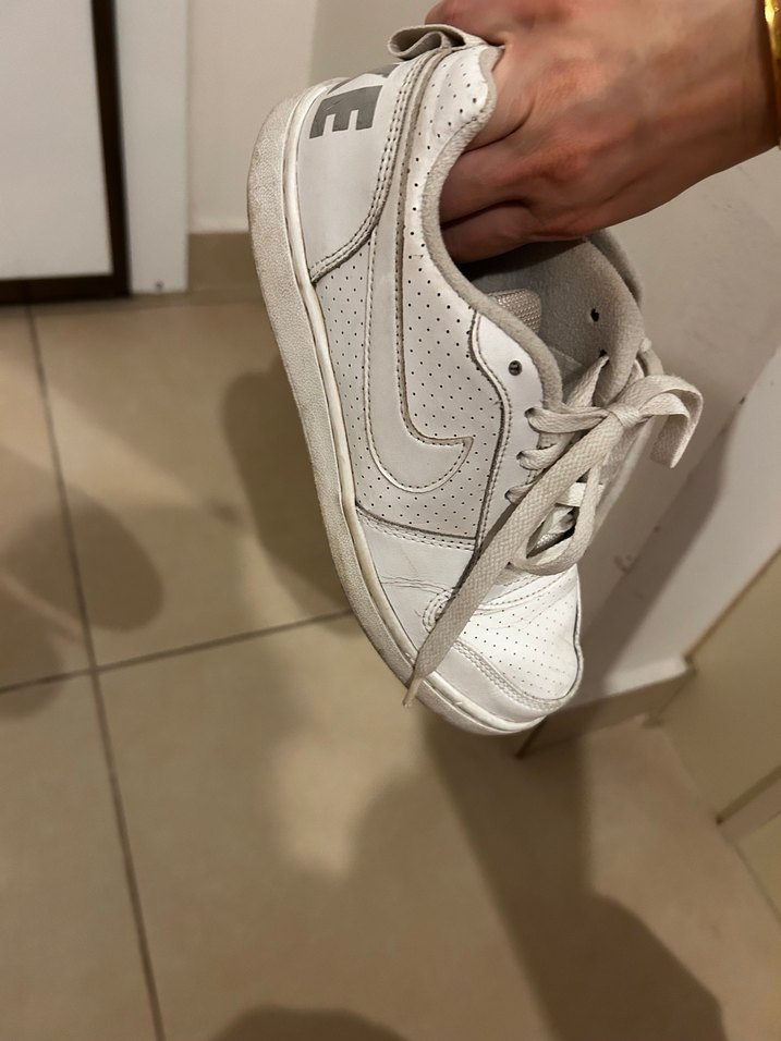 Beyaz Bağcıklı Kadın Spor Ayakkabı - Görsel 3