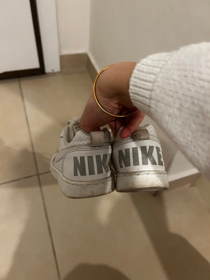 Beyaz Bağcıklı Kadın Spor Ayakkabı - Görsel 2