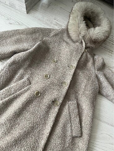 42 Beden MAX MARA