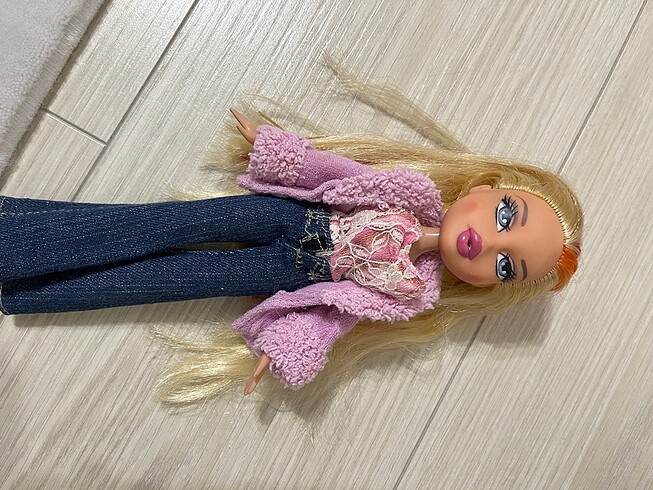  Beden Bratz bebek