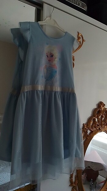 10 Yaş Beden mavi Renk Kız çocuk arkası pelerinli tül elbise 