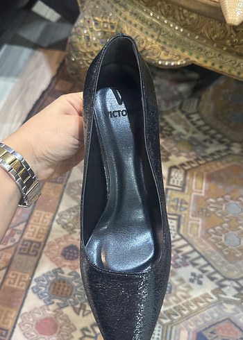 Zara Victor Siyah İnce Topuklu Sik Ayakkabi 36 37 38 39 40