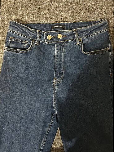 Trendyolmilla Koyu Mavi Çift Düğmeli Slim Fit Jeans