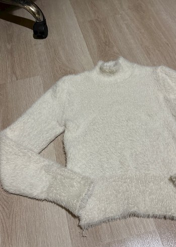 s Beden Beyaz Uzun Kollu Boğazlı Kadın Kazak