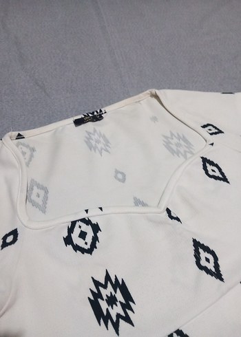 Bohem Gri Desenli V Yakalı Bluz - Görsel 7