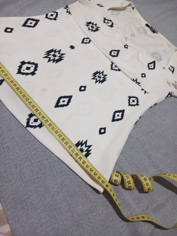 Bohem Gri Desenli V Yakalı Bluz - Görsel 5