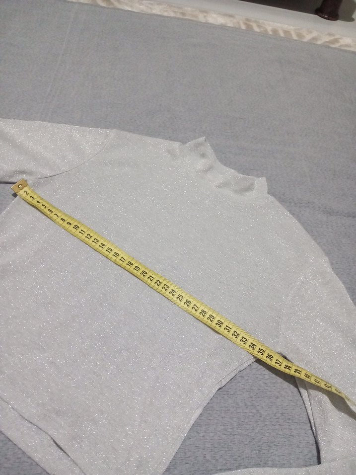 Gri Uzun Kollu Crop Top - Görsel 5