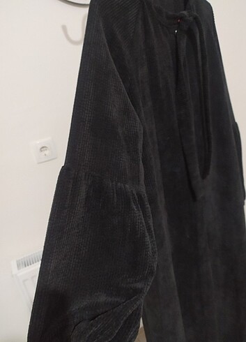 40 Beden Siyah kadife düğmeli elbise veya ferace 