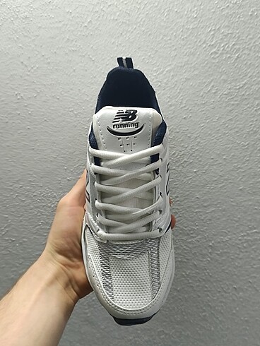 New Balance New Balance 36 kaldı