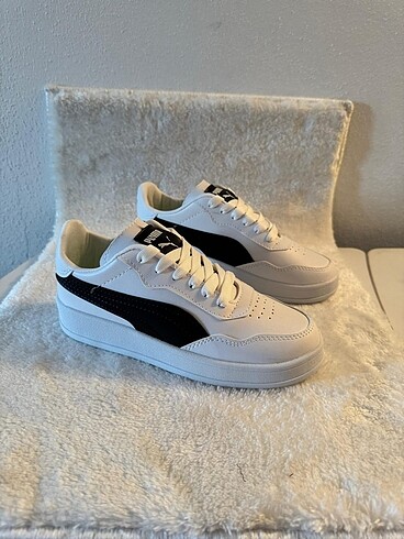 İndirimde Puma Ayakkabı