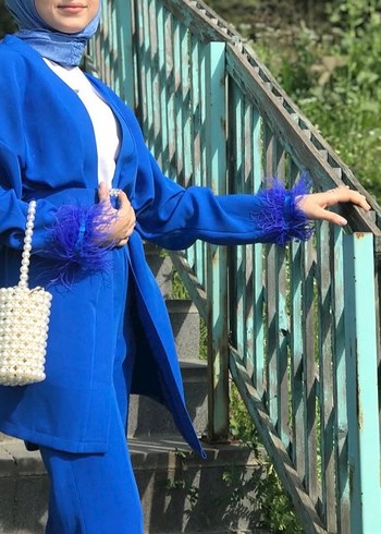 Mavi Uzun Kadın Takım Kürk Detaylı - Görsel 2