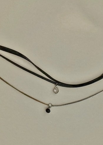 Siyah Zincir Detaylı Kolye - Görsel 3