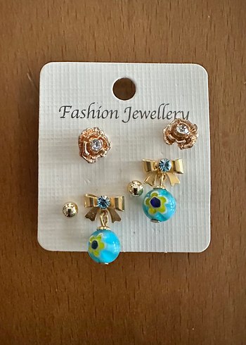 Üç Çift Küpe - Görsel 3