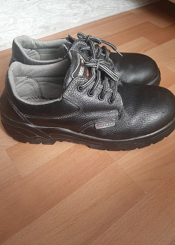 MEKAP UCU DEMİRLİ İŞ GÜVENLİĞİ AYAKKABISI - Görsel 2
