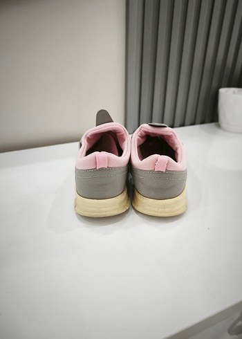 Gri Pembe Elastik Kız Spor Ayakkabı - Görsel 5