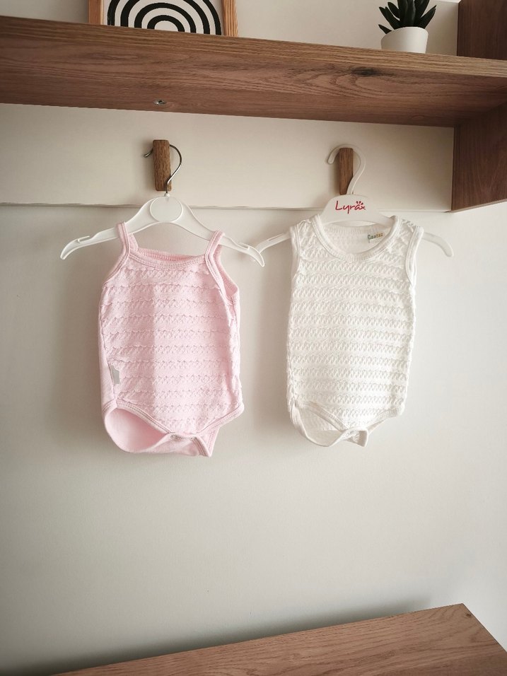 Dantel Detaylı Kız Bebek Askılı Body Seti - Görsel 2