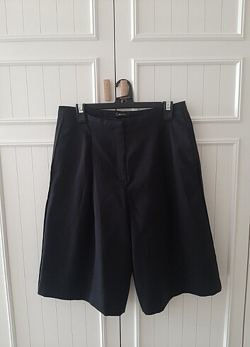 KADIN PİLELI SORT PANTALON