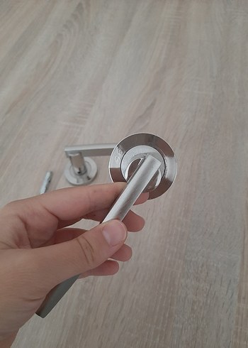 Beden gri Renk Gri Kapı Kolu Seti