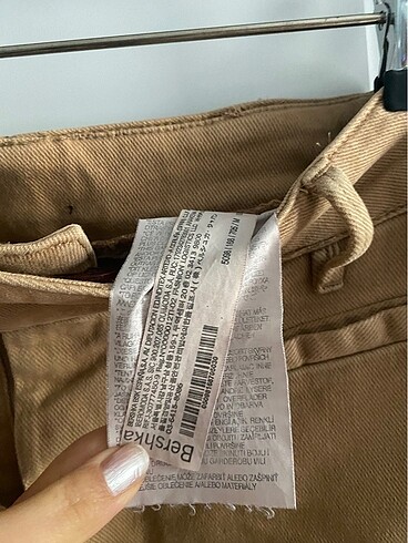 36 Beden Bershka kot