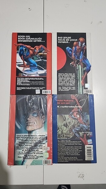  Ultimate Spider-Man 4 Cilt Set