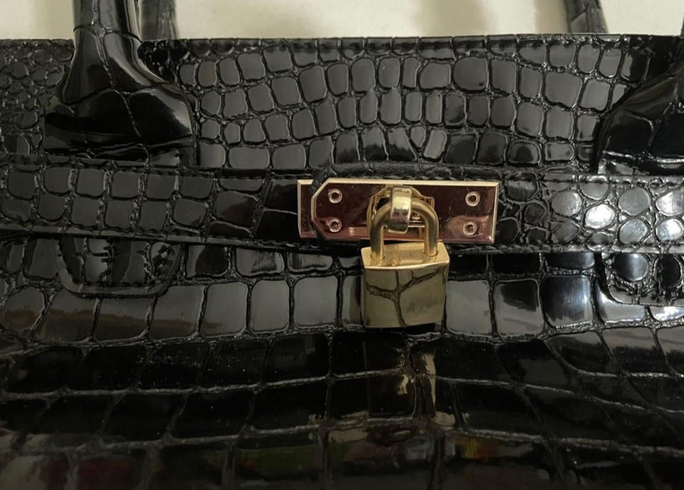 Klasik Siyah Yılan Derisi Desenli Deri Çanta - Görsel 4