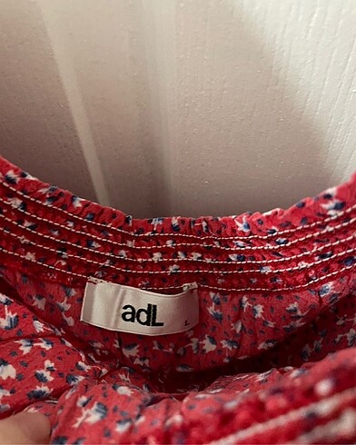 46 Beden adl love my body gipeli omzu açık bluz