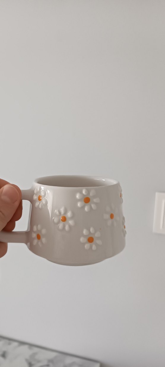 Beyaz Papatya Desenli Seramik Kupa - Görsel 2