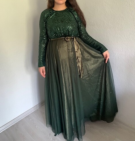 Kadın tesettür abiye