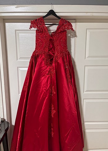 Kırmızı Nakışlı Uzun Kına Elbisesi - Görsel 6