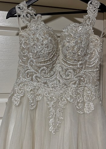 Dantel Detaylı Uzun Beyaz A Kesim Gelinlik - Görsel 2