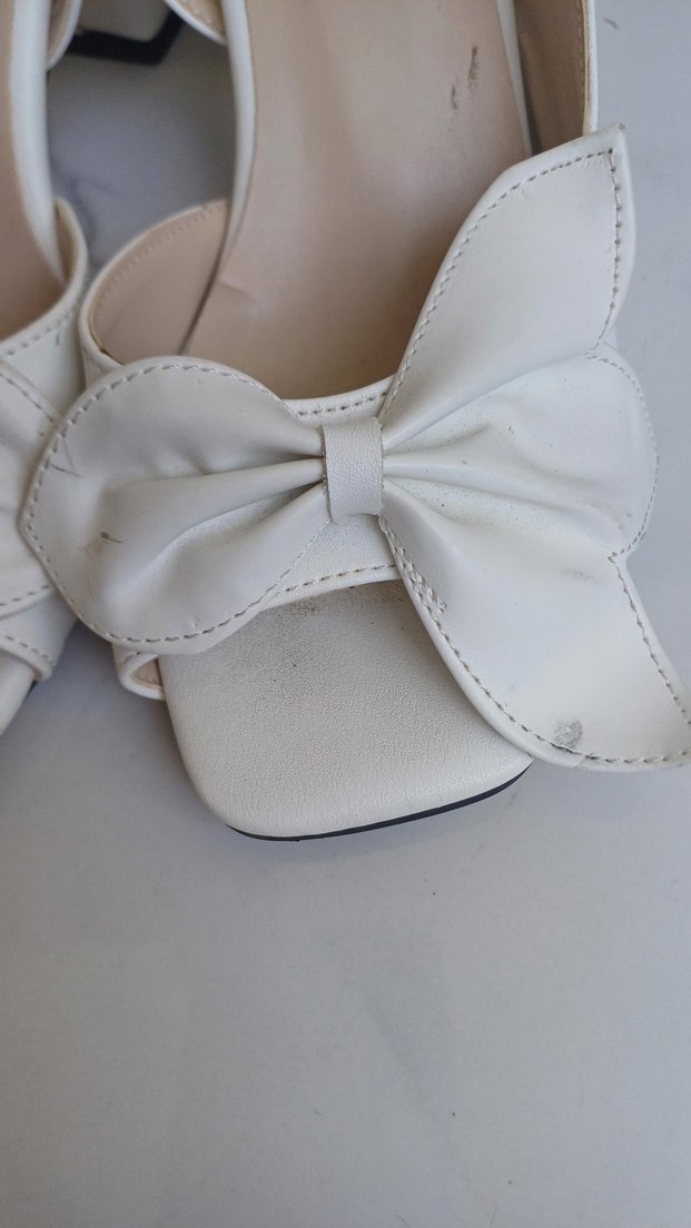 Beyaz Fiyonklu Stiletto Kadın Abiye Ayakkabı - Görsel 2