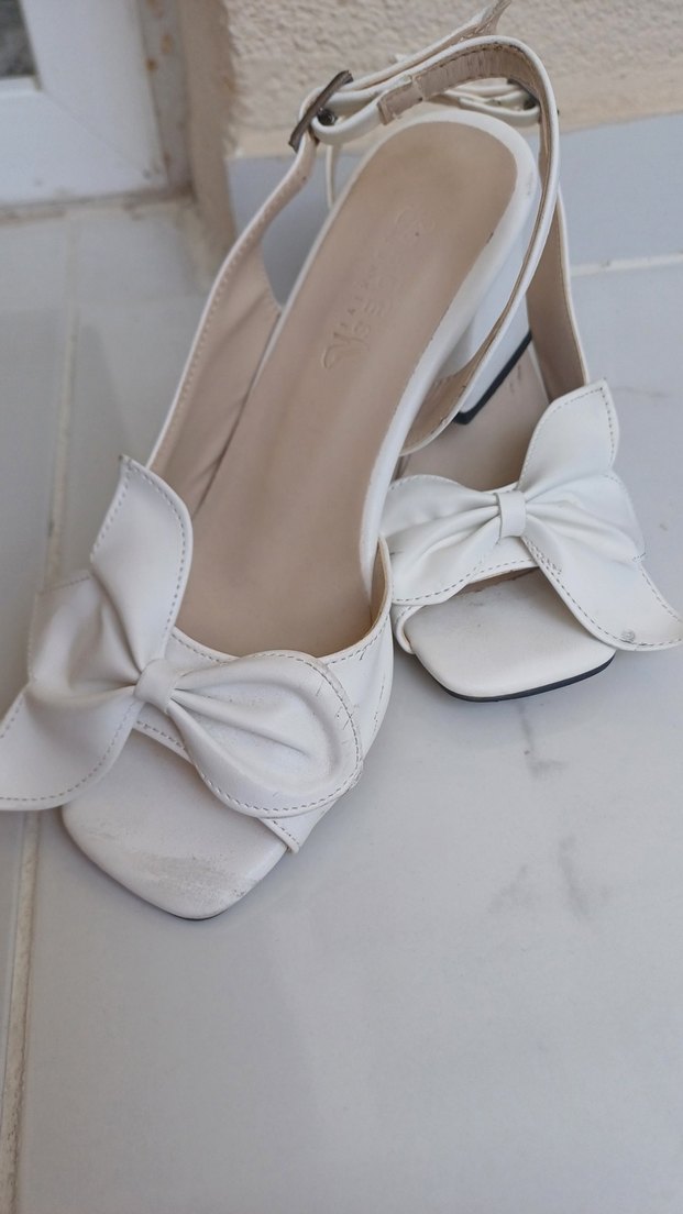 Beyaz Fiyonklu Stiletto Kadın Abiye Ayakkabı - Görsel 4