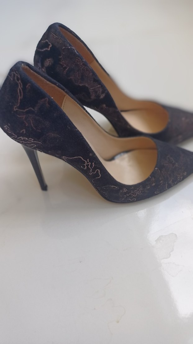 Siyah Yılan Desenli Süet Stiletto Topuklu - Görsel 2