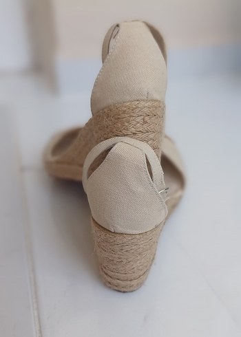 Bej Kemerli Keten Dolgu Topuklu Kadın Ayakkabı - Görsel 3