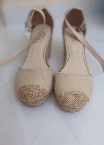 Bej Kemerli Keten Dolgu Topuklu Kadın Ayakkabı - Görsel 2
