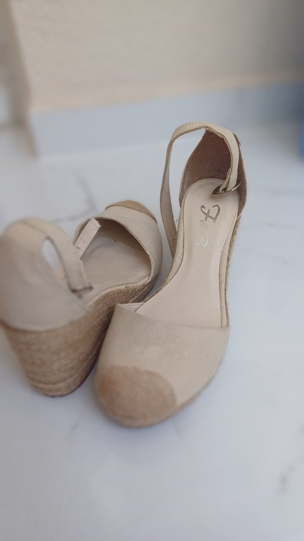 Bej Kemerli Keten Dolgu Topuklu Kadın Ayakkabı - Görsel 4